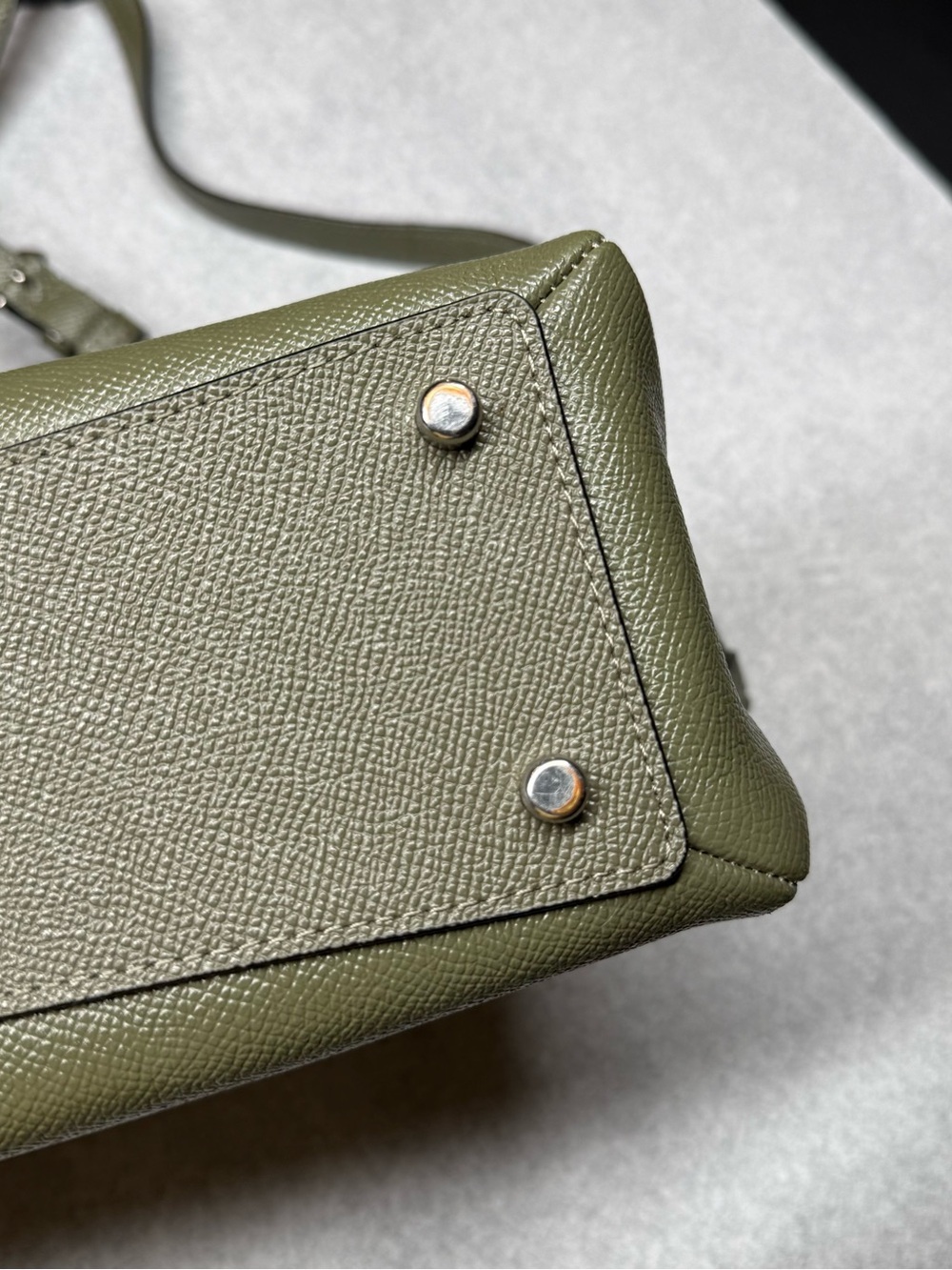 Coach Olive Saffiano Crossbody Bag with Adjustable Strap and wallet - Picture 5 of 15